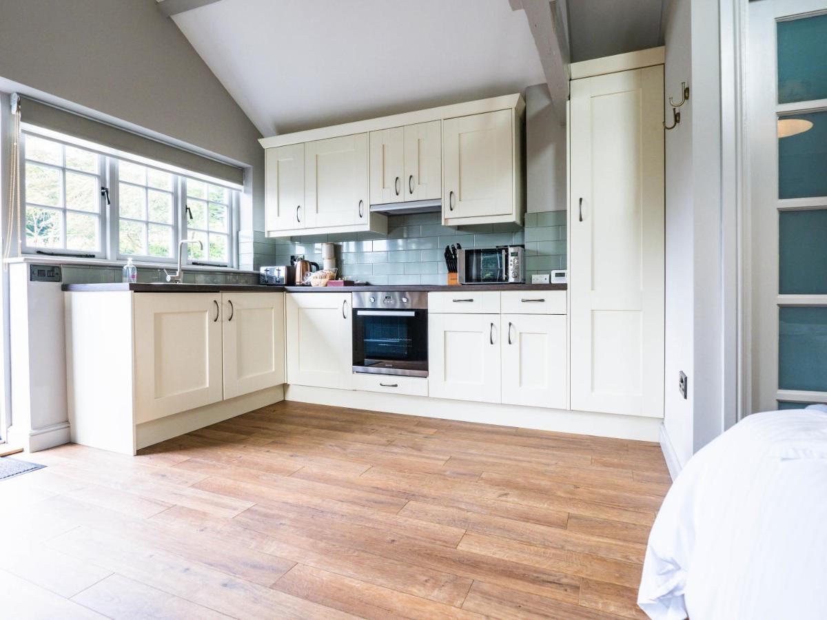 1 Bed Studio In Two Dales Near Matlock & Bakewell Экстерьер фото